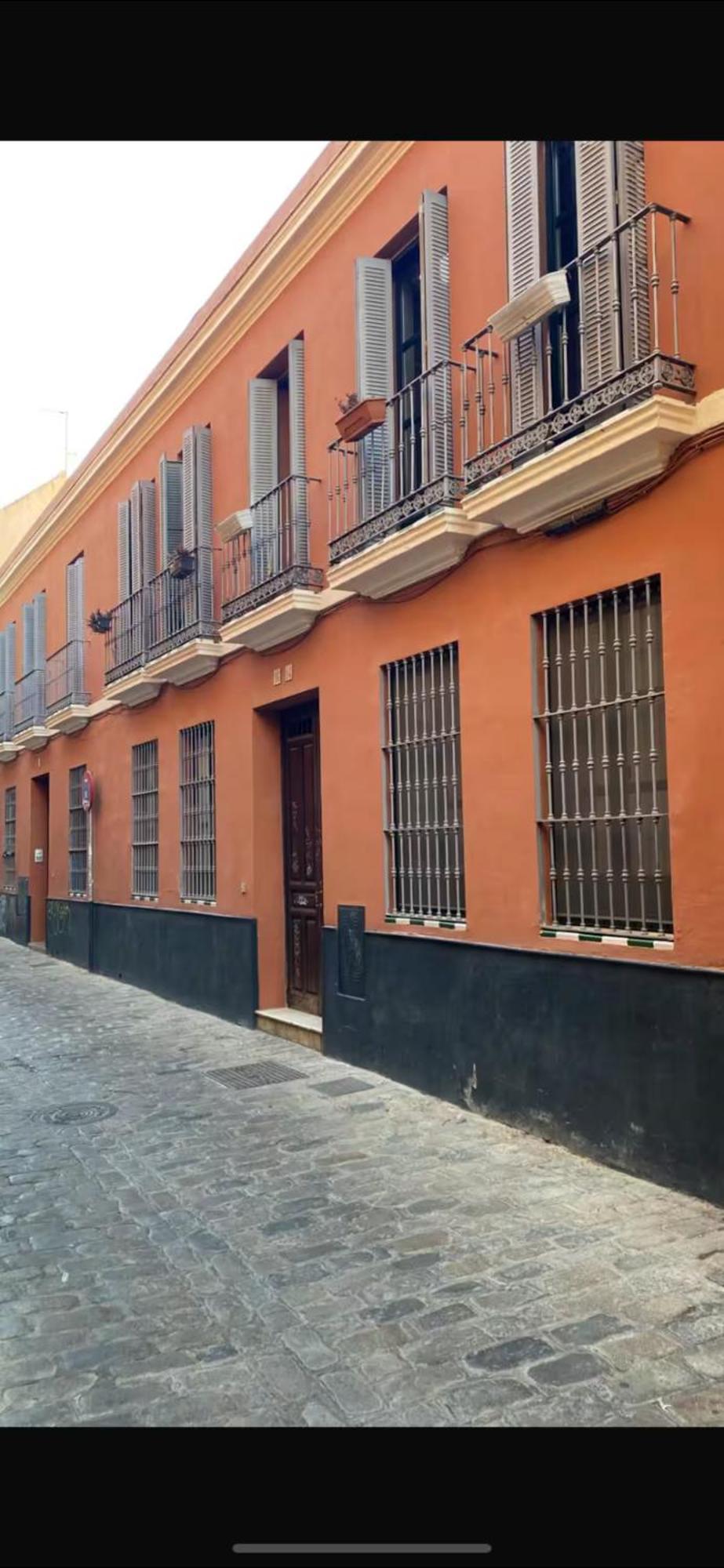 Pleno Centro De Sevilla- Junto Iglesia Montesión Exterior foto